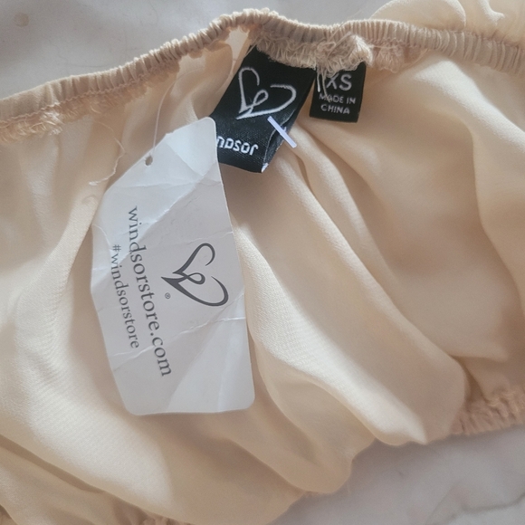 Windsor Chiffon Crop Top With Sheer Long Bishop Sleeves XS - Picture 8 of 8